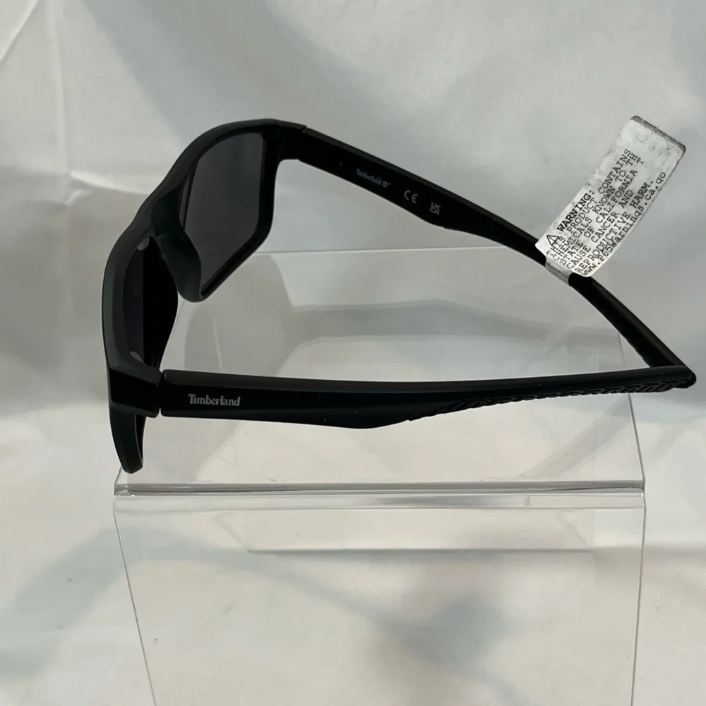 NWT Timberland Matte Black Sunglasses